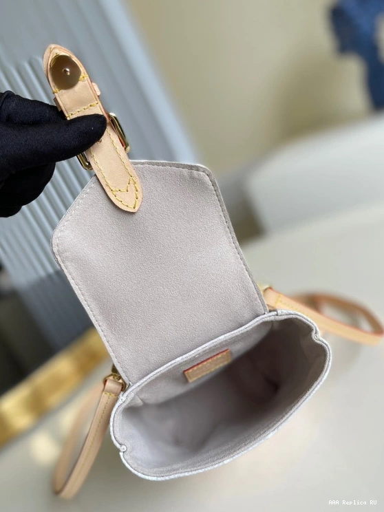 Aaa replica ru LOUIS BACKPACK TINY VUITTON 0811